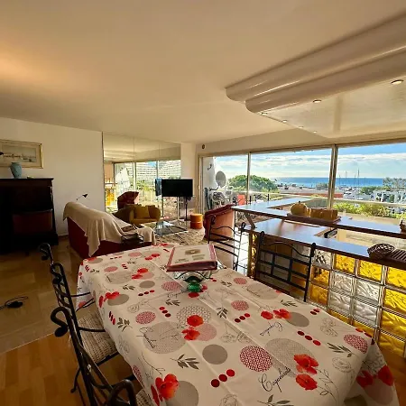 Marina Star Azuree Le Ciel Le Soleil Et La Entre Antibes Et 50m2 Rien Que Pour Vous Avec Vue Panoramique Sur Garage Prive Terrasse A 150 M Apartment